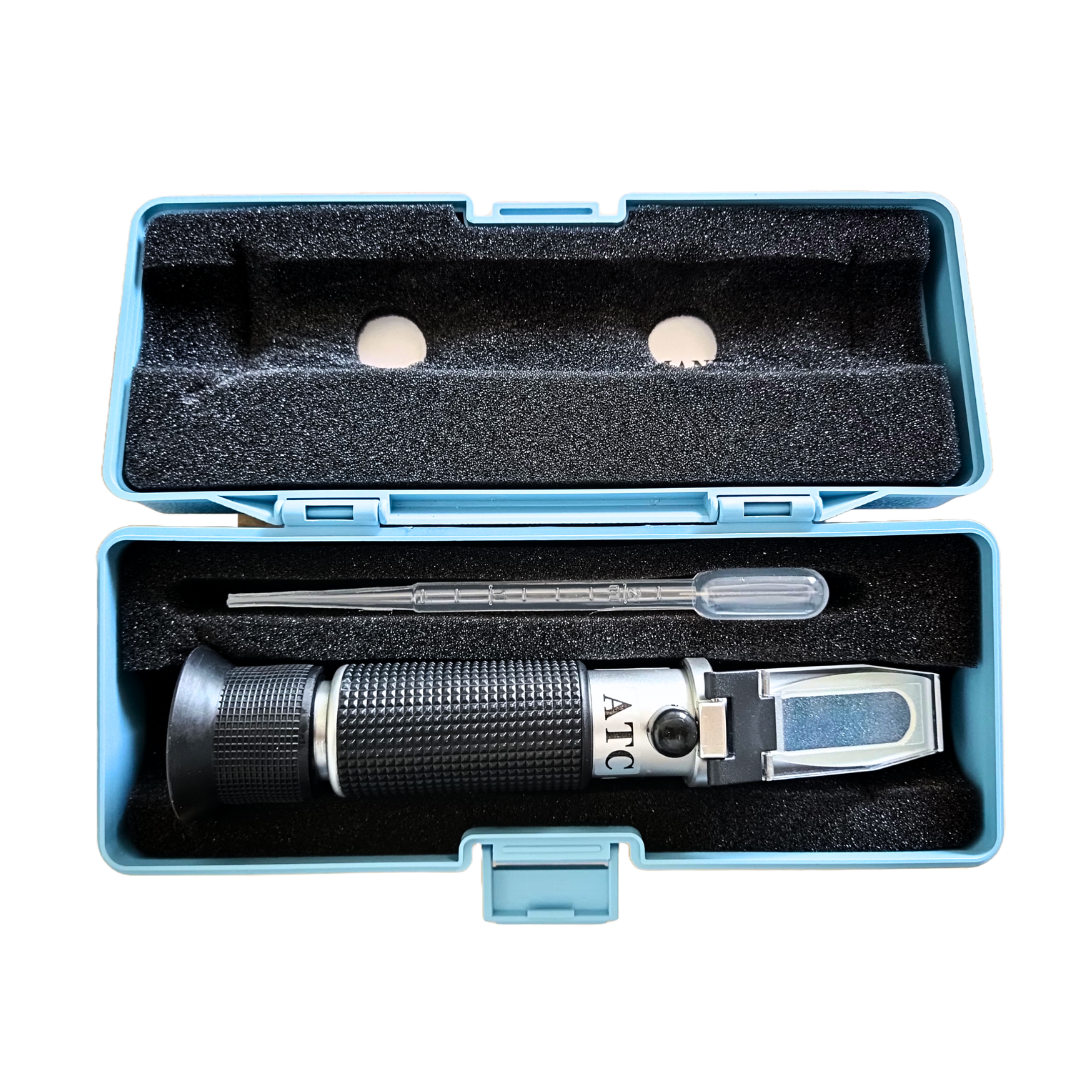 ERMA Hand Held Refractometer ATC (BRIX 0-32%)