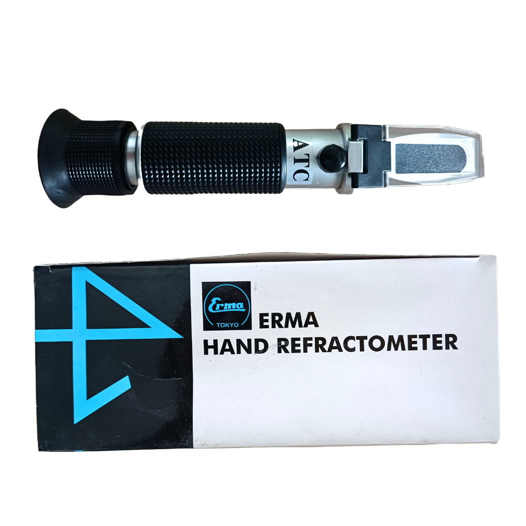 ERMA Hand Held Refractometer ATC (BRIX 0-32%) – Baker & Baker